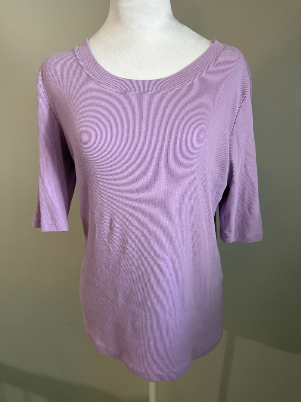 Banana Republic Lilac Short-Sleeve Knit Top - Women's Sz Large